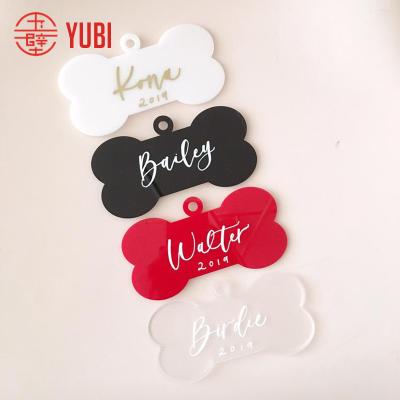 China Eco-Friendly Personalized Acrylic Christmas Tree Ornament Holiday Ornament Christmas Gift Dog Acrylic Ornament for sale