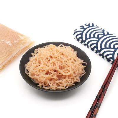 China Fresh Natural Tomato Konjac Noodle With High Fiber Noodles Shrataki Korea Konjac Noodle for sale