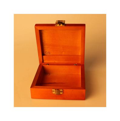 China Recyclable Suitable Good Quality Popular Product Display Price Storage Box Wooden Watch With Lid for sale