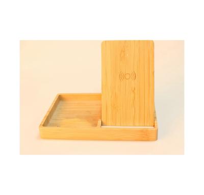 China It can be installed in the Pen Holder Or Mobile Ph Good Quality Hot Selling Popular Product Portable Modern Wooden Wireless Charger for sale