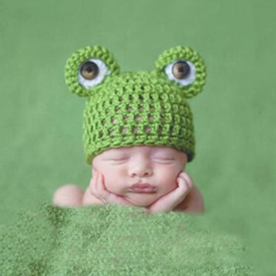 China COMMON Wholesale Hot Sale Crochet Frog Full Moon Winter Cute Kids Baby Wool Knitted Beanie Hats for sale