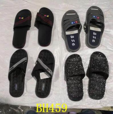 China Stocklots Anti-slippery Men Slippers Wash Room Slipper Hotel Beach Slipper Size 40-45# for sale