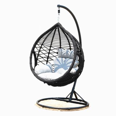 China Single Seat Super Cozy Outdoor Wicker Swing Chair with Metal Frame Cozy Hanging Egg Chair for Patio Rattan Basket Chair Fun for sale