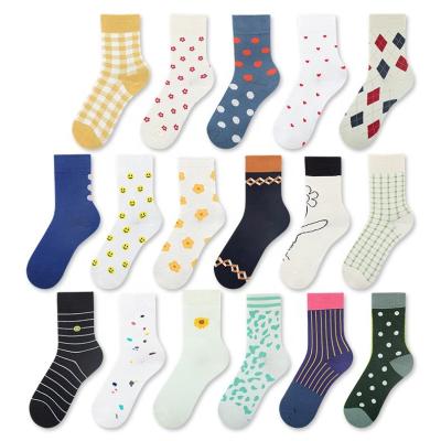 China Custom Anti-skid Women Cotton Socks Deep Knit Patterns Modern Geometric Winter Crew Sock Warm Comfy Gifts for sale