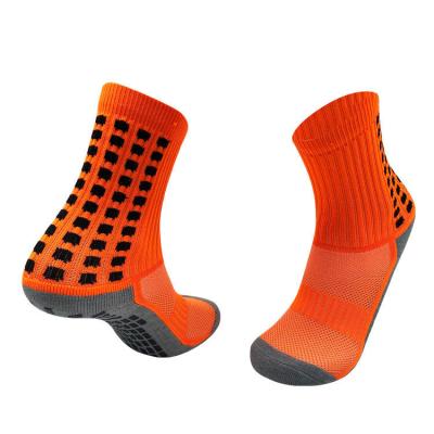 China 2022 Wholesale Breathable New Quick-Drying Football Boots Sports B25 Outdoor Mid-Tube Training Football Distribution Socks for sale