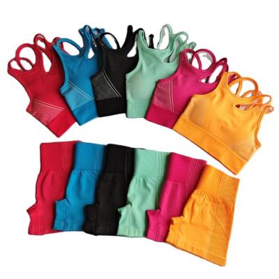 China 2020 Wholesale Antibacterial Women Moisture Wicking Sports Workout Seamless Yoga Wear Gym Yoga Sets Fitness for sale