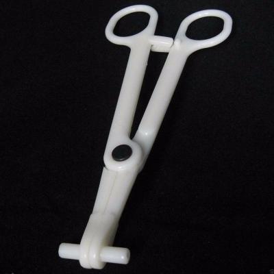 China Disposable Pliers Tool Septum Piercing Forceps Hold Forceps Puncture Tool Supply for sale