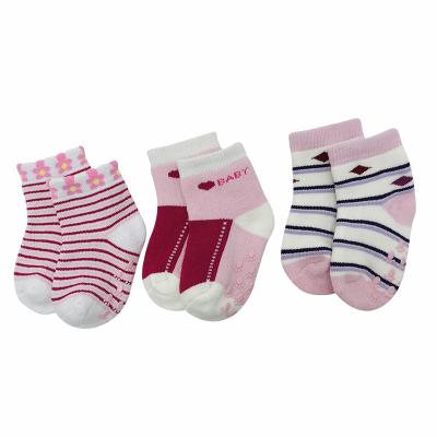 China QUICK DRY Newborn Baby Cotton Socks Hot Selling Wholesale Fancy Gifts Baby Socks for sale