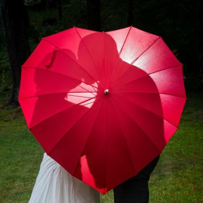 China All In 1 Red SUNDAY Valentine's Day Wedding Heart Shape Umbrella for sale