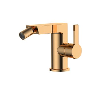 China Contemporary Rose Gold Women Square Single Handle Bidet Mixer Deck Mounted Shower Hot and Cold Water Faucet for sale