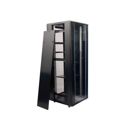 China 600*600*2000 Size 19 Inch Toughened Glass Door Rack Server with 1.5mm Installation Beam for sale