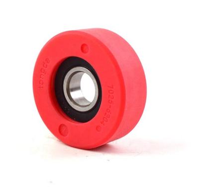 China Traditional Red Step Roller Escalator Stage Roller D70*W25mm Bearing 6204 70*25*6204 for sale