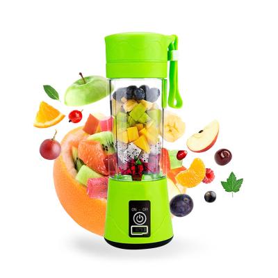 China Wholesale 380ml 6 Blades Car Mini Juicer Blender Travel USB Multifunctional Portable Rechargeable Electric Blender for sale