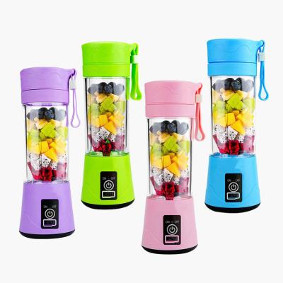 China Portable Small 6 Blade Car Smoothie Fruit Juicer Blender Wholesale USB Rechargeable Blender for sale