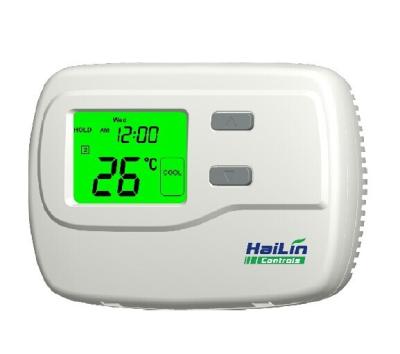 Chine Blanc thermostat programmable de 5+2 jours 24 volts, taux réglable de cycle à vendre