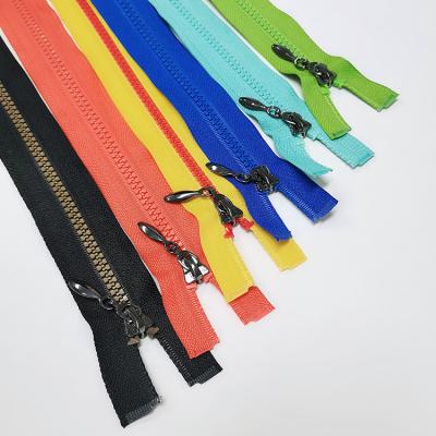 China Sustainable Customized Colorful Plastic Resin Open Zipper For Bag Making Accessories for sale