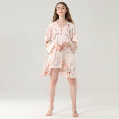 China Wholesale Luxury Sexy QUICK DRY Lace Women's Home Wear 3 Piece Ice Silk Satin Robe Sets With Pants Pajamas Kimono Nightgown Silk Robe Set for sale