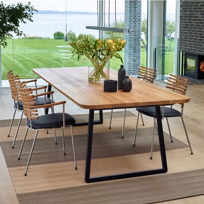 China 2021 Modern Design Furniture Home Modern Solid Wood Dining Table Sets Comfortable for sale