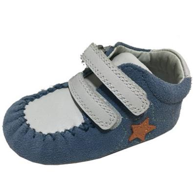 China Baby Flat Moccasins Boys And Girls Soft Unique Leather Shoes For Infants, Babies, And Toddlers for sale