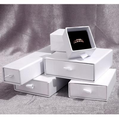 China Custom Logo Luxury Paper Box Jewelry Packaging Box Jewelery Packaging For Jewelry for sale