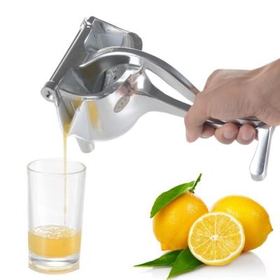 China 2020 Hot Sale Metal Stainless Steel Manual Juicer Lime Lemon Squeezer Viable With Gift Box Package for sale