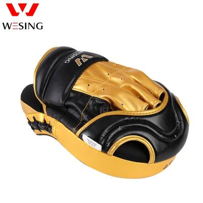 China Universal Custom Wesing Kickboxing Taekwondo Leather Boxing Focus Red Focus Gloves for sale