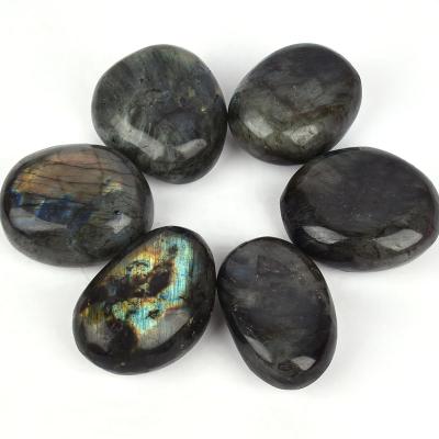 China China Wholesale Natural Healing Polished Palm Stone Crystal Energy Stone Colorful Labradorite for sale