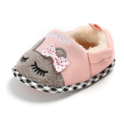 China 2021 Wholesale Infant No-slip Baby Winter Lightweight Puffy Shoes Indoor Soft Slip On Shoes Newborn Warm Soft Infant Booties Baby Shoes For 0-18m for sale