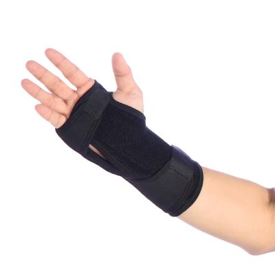 China Physician Function Hand Carpal Tunnel Support Splint Black Adult Orthopedic Adjustable Wrist Brace for sale