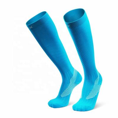 China Custom Logo Socks Men Custom Cycling Breathable Outdoor Socks for sale