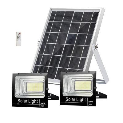 China China factory led solar powered system 25w 40w 60w 100w 200w IP65 outdoor led solar flood light for sale