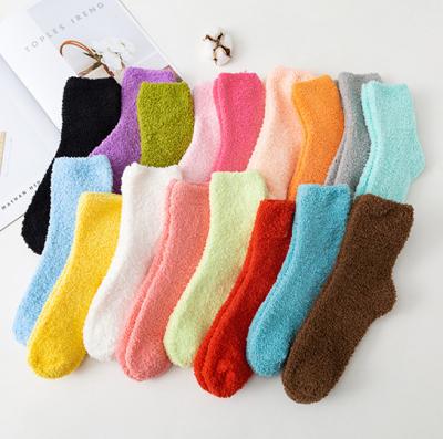 China 2021 New QUICK DRY Running Women 18 Colors Crew Winter Autumn Fur Floor Girl Indoor Socks Sleep Thick Fluffy Fluffy Warm Soft Plush for sale