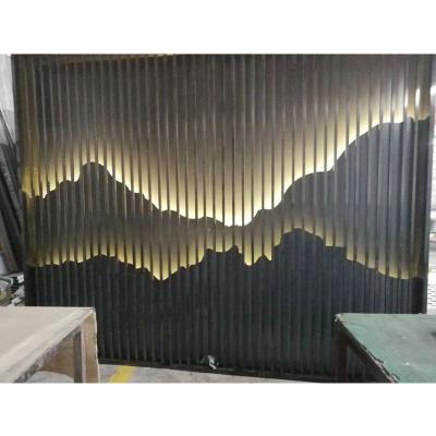 China Traditional Wall Divider Decorate Unique Classic Room Divider Metal Case Gold OEM Steel Art Stainless Frame With Light Techniques Leaf for sale