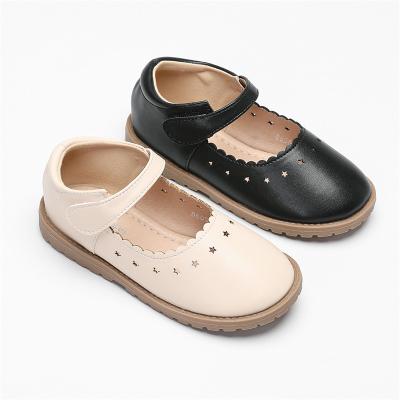 China Cushioning Wholesale of girls' leather shoes, children's casual princess shoes, spring and autumn single shoes, new soft soled walking shoe for sale