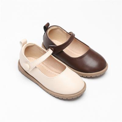 China Waterproof Girls' flat sole leather shoes Spring and Autumn New anti-skid soft sole princess shoes Fashion retro versatile single shoes for sale