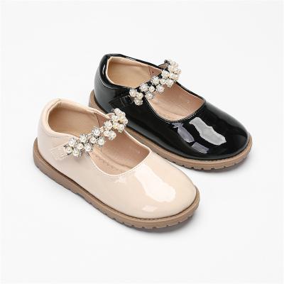 China Flat Girls' Princess Shoes 2023 Spring and Autumn New Fashion Single Shoes Fashionable Soft Sole Leather Shoes British Style for sale