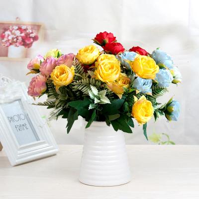 China Eco-friendly Wholesale 7 Heads Artificial Rose Flower Bouquet Arrangements For Home Decoration Silk Flowers Wedding for sale