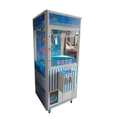 China Second Hand Arcade Crane Machine Toys Claw Crane Arcade Game Machine 81*86*190cm for sale