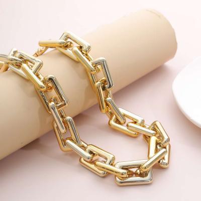 China High Quality Environmentally Friendly Hip Hop Statement Women Lock Chain Necklace Twisted Chunky Thick Link Fashion Punk Choker Necklace for sale