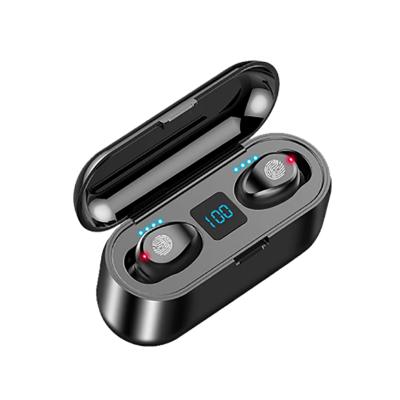 China Hot selling Waterproof Earphone power bank Wireless Earbuds with LCD display F9 Tws Earbuds à venda