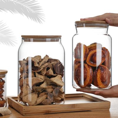 China Sealed Clear Borosilicate Glass Food Storage Jar With Sealed Bamboo Lid for sale