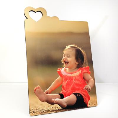 China High quality sublimation wodden sublimation photo frame with heart cutting MDF 5mm for sale