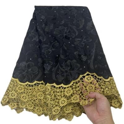 China 2022 Breathable Popular High Quality Swiss Embroidery Fabric Cotton Fabrics African Nigerian Swiss Voile Lace For Women 5Yards for sale