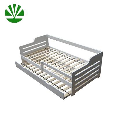 China Contemporary Solid Pine Wood Two Layer Bed for sale