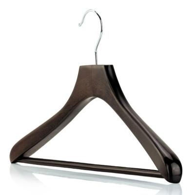 China New Classic/Postmodern Rounded Shoulders With Modern-chic Look Beautiful 44cm Dark Walnut Non-Slip Coating Wood Hangers for sale