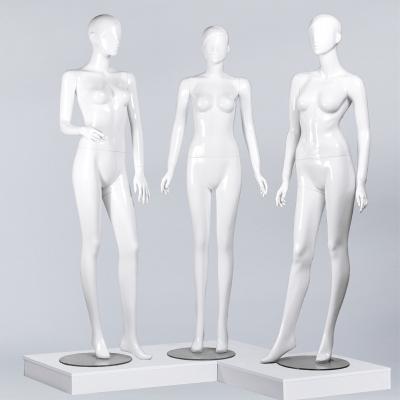 China Factory Direct FRP Stand Boutique Sitting Female Clothes Show Curvy Female Full Body Dress Form Female Mannequin for sale