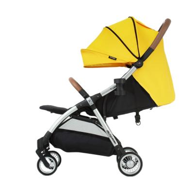 China Lightweight Collapsible Automatic Folding Stroller With Large Removeable Rear Wheels Factory Design for sale