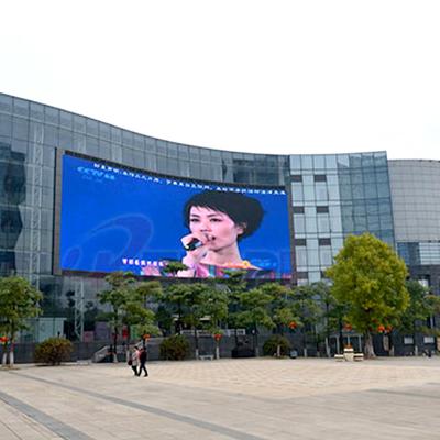 China Reuze en Gebogen Vierkante Geleide Vertoning, het Super Slim Flexibele Geleide Videoscherm Te koop