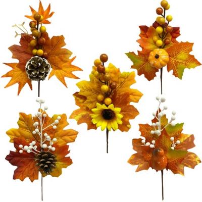 China Wholesale Artificial Fall-Color Fall-color Maple Berries Holiday Home Decor Faux Pumpkin Leaf Pick Thanksgiving Wreath Decorations Autumn Pick for sale