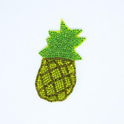 China Hotfix Brand LOCACRYSTAL Clothes Decoration Cartoon Design Hotfix Rhinestone Patch for sale